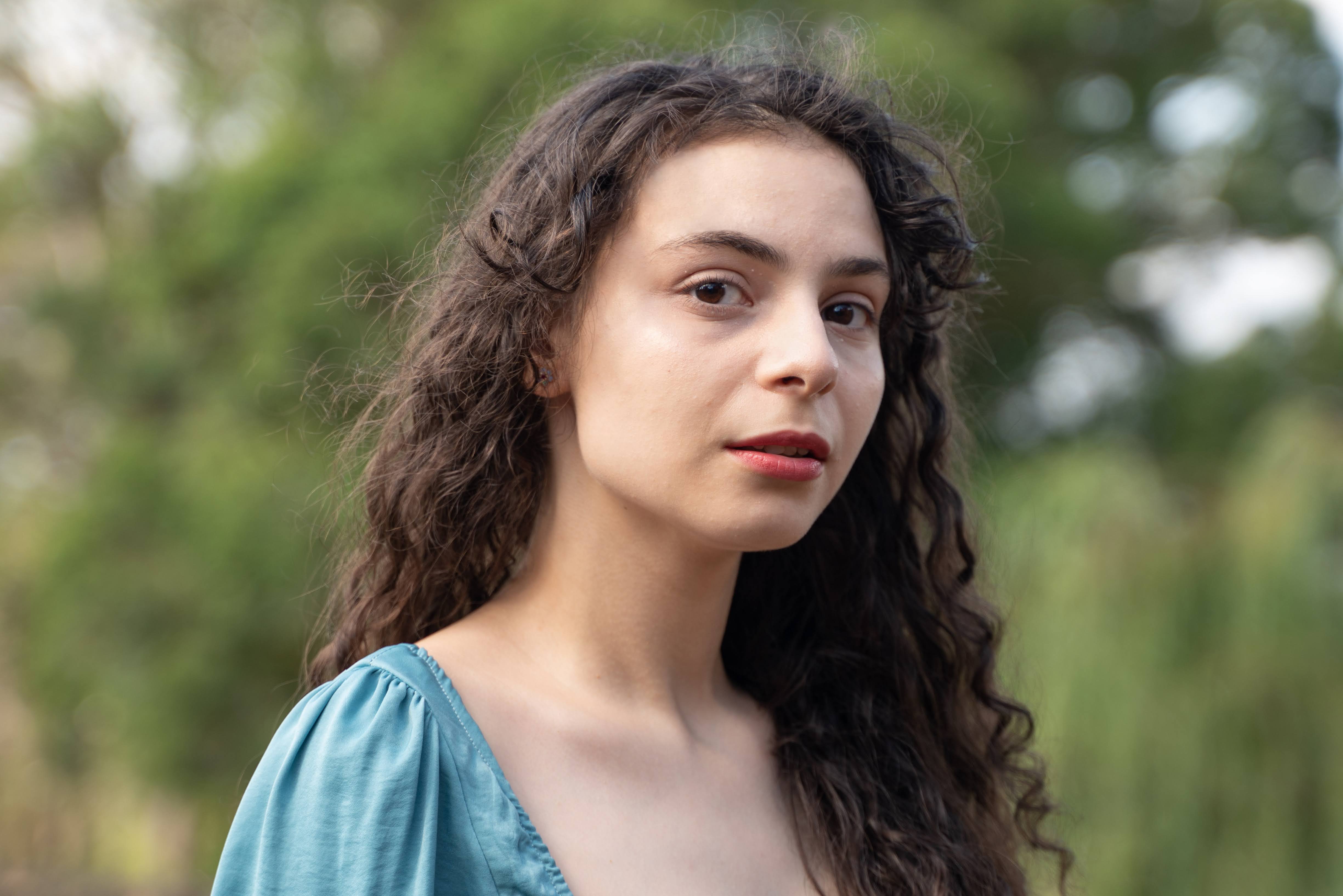 Photo of poet Defne