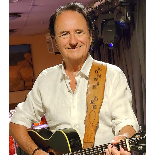 Photo of musician Lonnie Lee