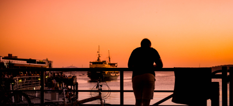 Manly_Ferry_at_Sunset.jpg