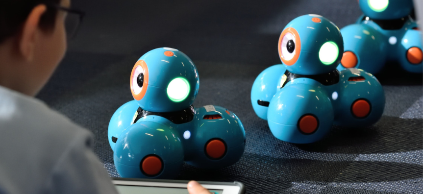 child coding dash robots