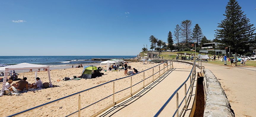 Collaroy_beach_access_ramp.jpg