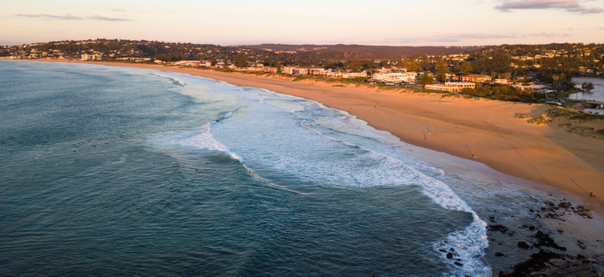 Narrabeen_Beach.jpg