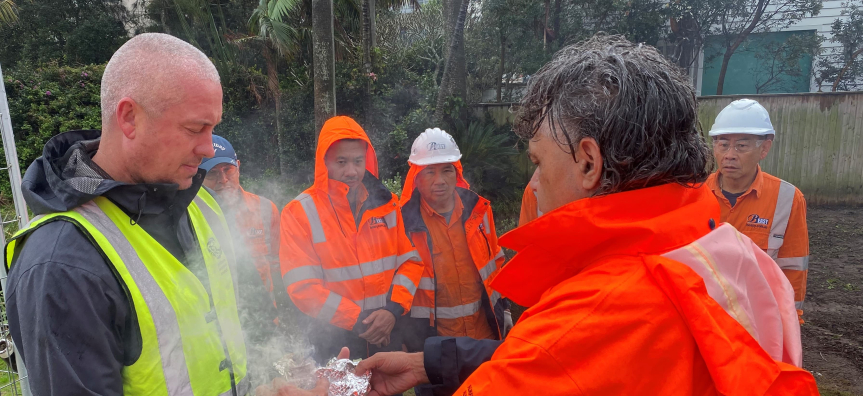 Little Manly Beach smoking ceremony with Darran Williams - Metropolitan Local Aboriginal Land Council