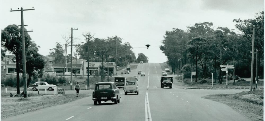 Intersection of Warringah Rd and Wakehurst Parkway