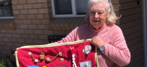 Joyce_Stokes_with_quilt.jpg