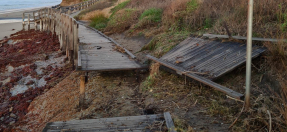 Damaged long reef boardwalk