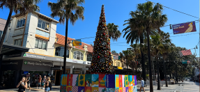 Christmas tree on Manly Corso