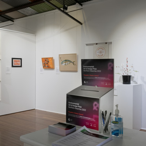 EADP_2022_-_Curl_Curl_Creative_Space_-_exhibition_view_4._Photo_by_Greg_Piper.jpg