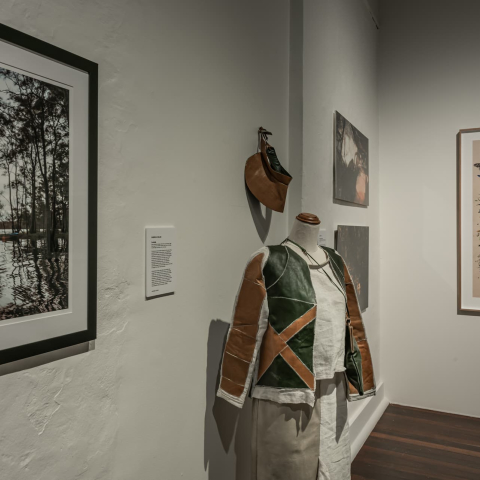 EADP_2022_-_Manly_Art_Gallery_Museum_-_exhibition_view_28._Photo_by_Greg_Piper.jpg